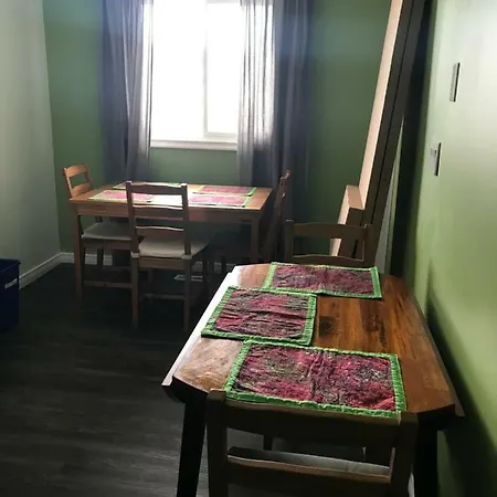Ranny'S Private Rooms Calgary Exterior photo